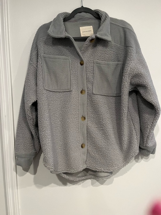 American Eagle Outfitters Tops - American Eagle Light Gray Sherpa-Lined Button Jacket